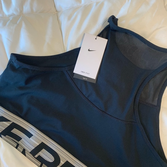 Nike Pro Training Dri Fit Cropped Tank - Picture 4 of 4